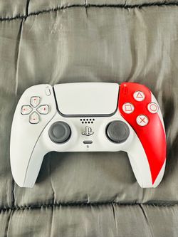 PlayStation 5 DualSense Wireless Controller - God of War 20th Anniversary Limited Edition ( Used Very New )