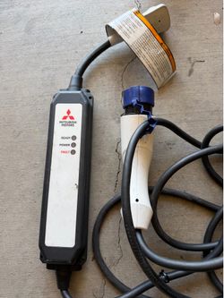 Mitsubishi EV J1772 Charger and VL2 adapter