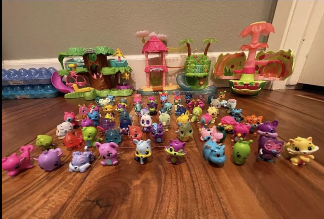 Hatchimals Colleggtibles Lot -3 Play Sets And 72 Hatchimals 