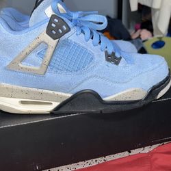 Jordan 4 UNC Size 7Y