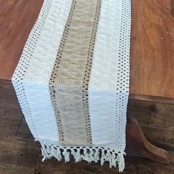 Table Runner 