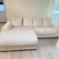 White | Cream 2 piece Sectional w/ Chaise 