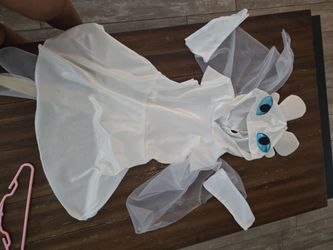Kids White Dragon Halloween Costume has small stains