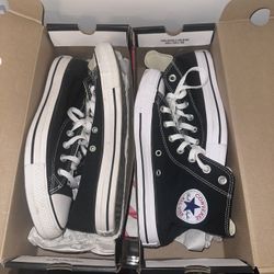 Two Converses 7.5
