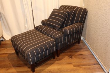 Stripped Chaise Reading Chair Bedroom with matching pillows and footrest