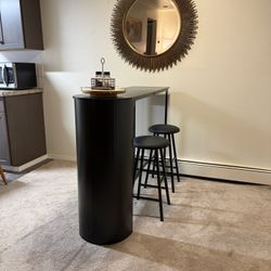 Bar Table
