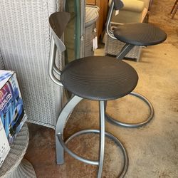 Pair Of Barstool 