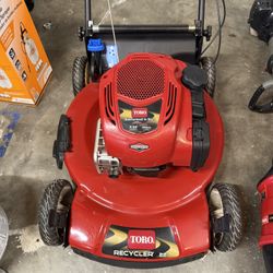 Lawn Mower Self Propelled Excellent Condition