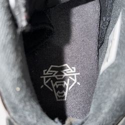 Black Cats Jordan 6s 