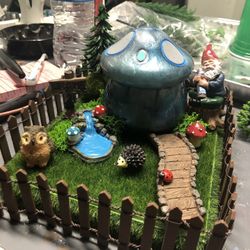  Gnome Fairy Garden  W/ Resin Mushroom Jar