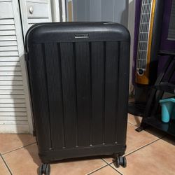 Luggage With Wheels 