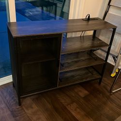 Small Liquor Cabinet/table 