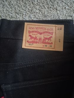 501 LEVIS JEANS