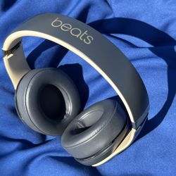 Beats Solo 3 Bluetooth Headphones