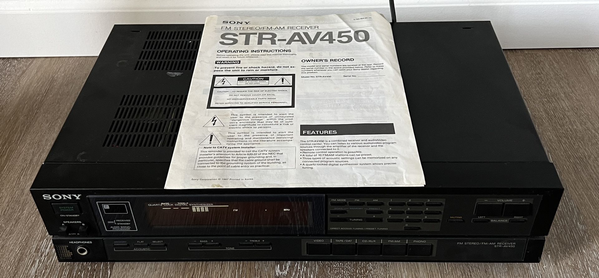 Sony STR-AV450 FM Stereo / FM-AM Receiver w/ Instructions