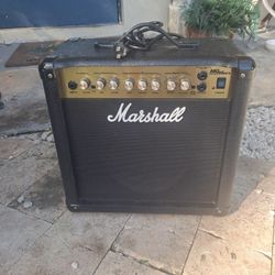  Marshall  Guitar  Amp  