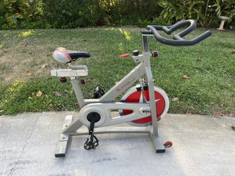 Sunny Health & Fitness Indoor Cycling Bike