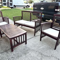 Safavieh Outdoor Patio Set 