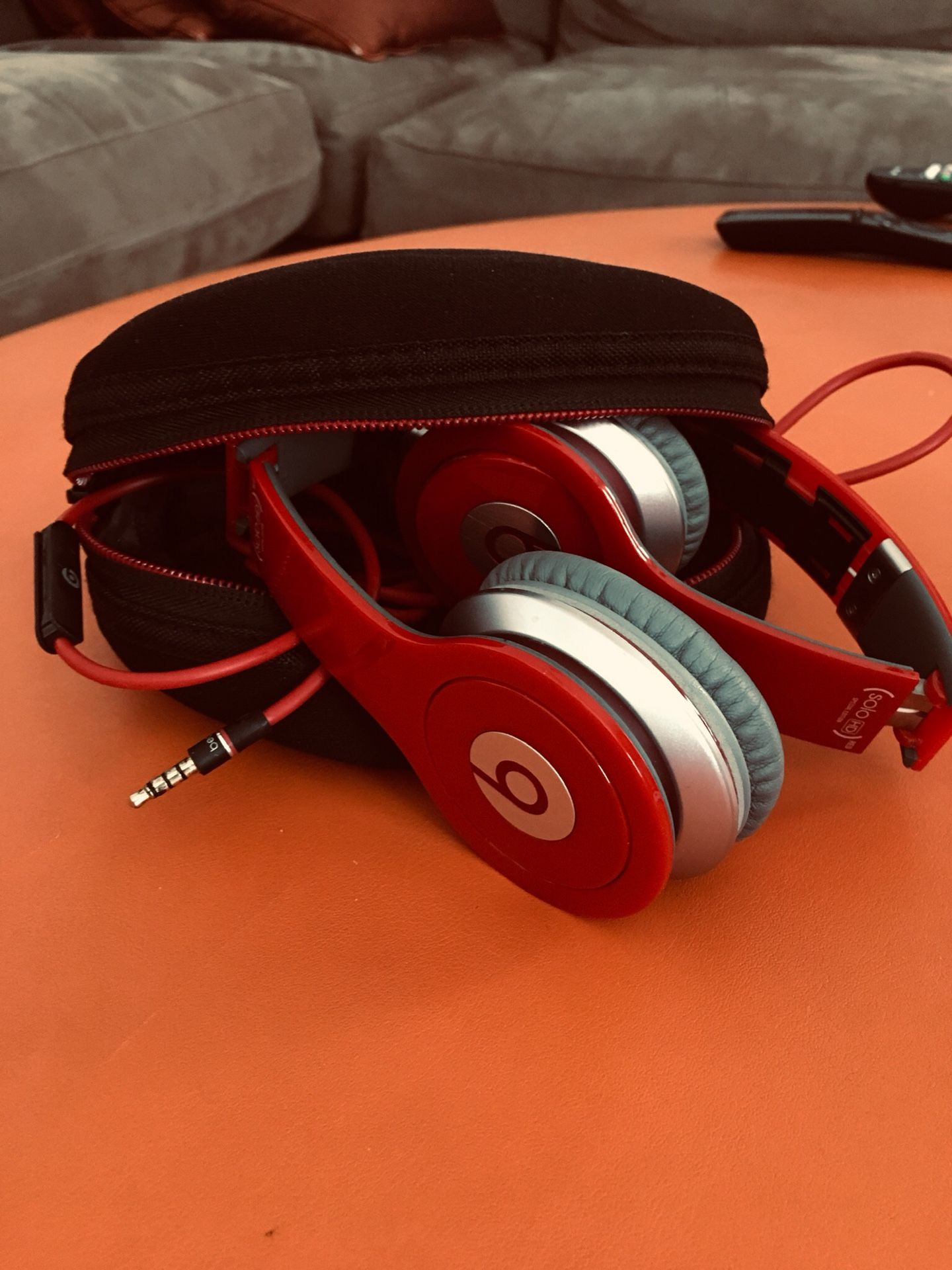 Beats by Dr. Dre Solo HD Wired - Works Great