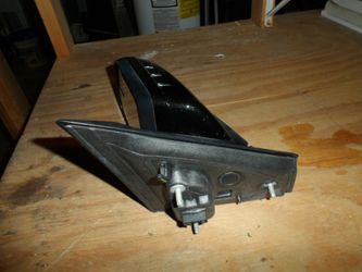 2014 Lincoln m k s MKX or Ford Edge driver and passenger mirror thank you