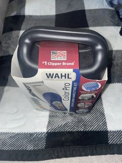 Wahl Color Pro Hair Clipper Kit with Colored Guide Combs - Heavy duty.