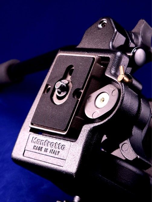 MANFROTTO 3130 Micro Fluid Head with Quick Release Plate
