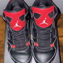 Boys Jordan shoes 2y