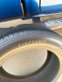 215/55R17 Car Tire
