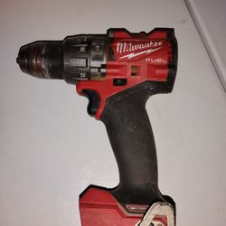 Milwaukee Drill 