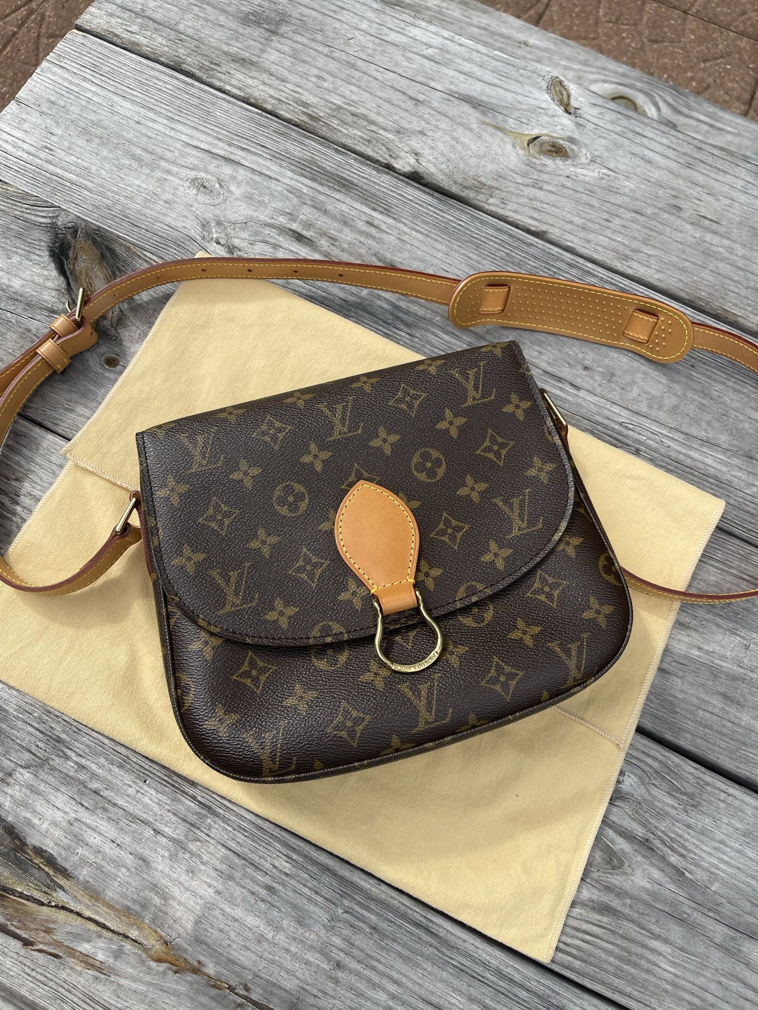 Louis Vuitton Saint Cloud GM