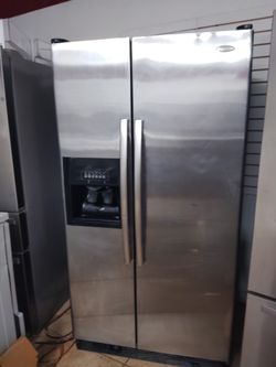 Whirlpool Refrigerator Works Great 