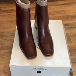 Calvin Klein Broma Boots, Dark Brown Size 8.5