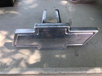 Chevy hitch emblem