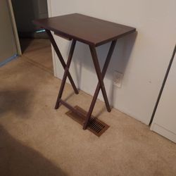 Folding End Table 