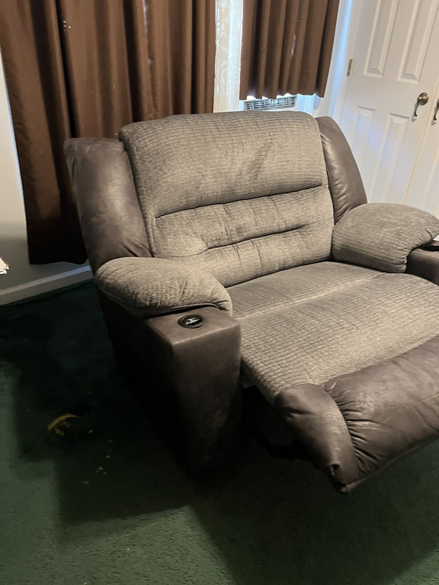 Rocker/Recliner
