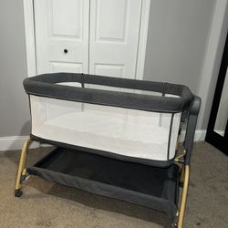 Bassinet Jinglo