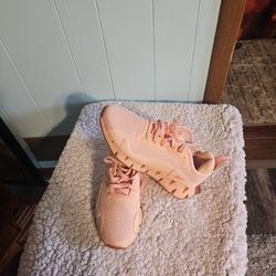 Women's Reebok Running Shoe Size 11