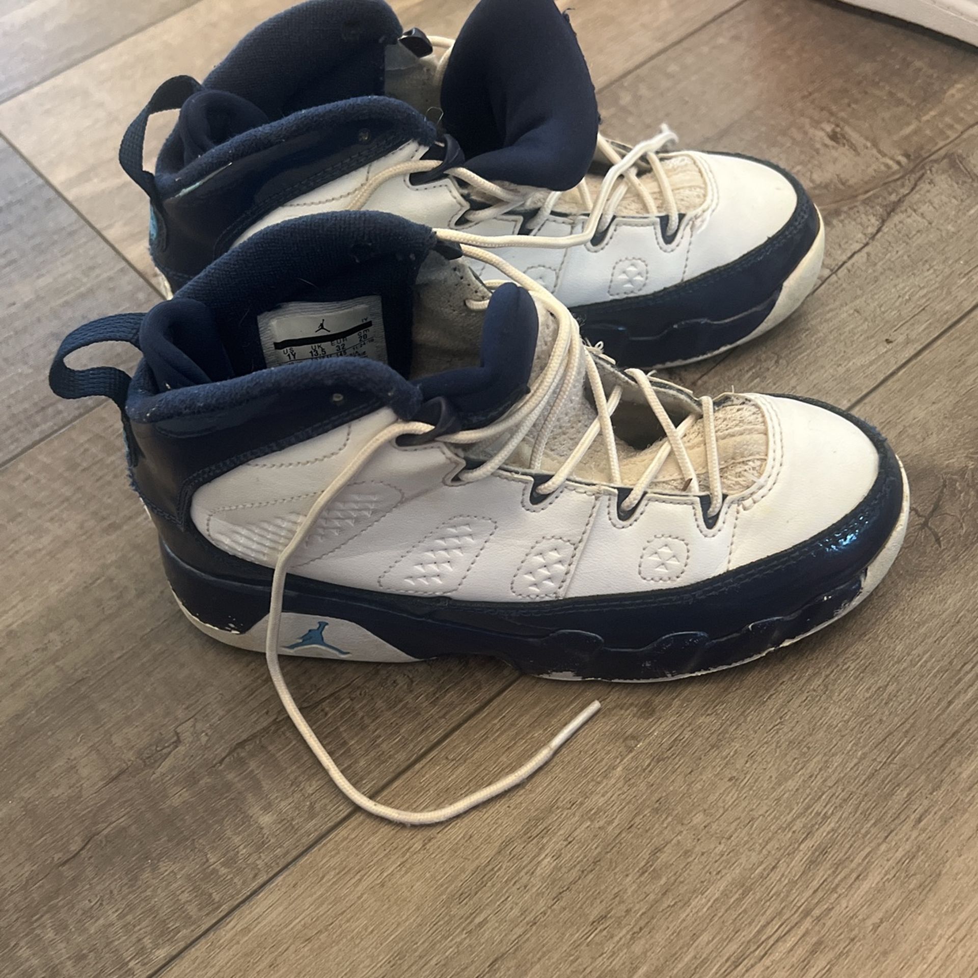 Jordan Retro 9 , Retro 11, Jordan Mid 1