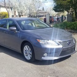 2015 Lexus ES 300h