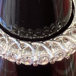 Size 7 1/4 Sterling Silver 925 Ring with seven CZ stones