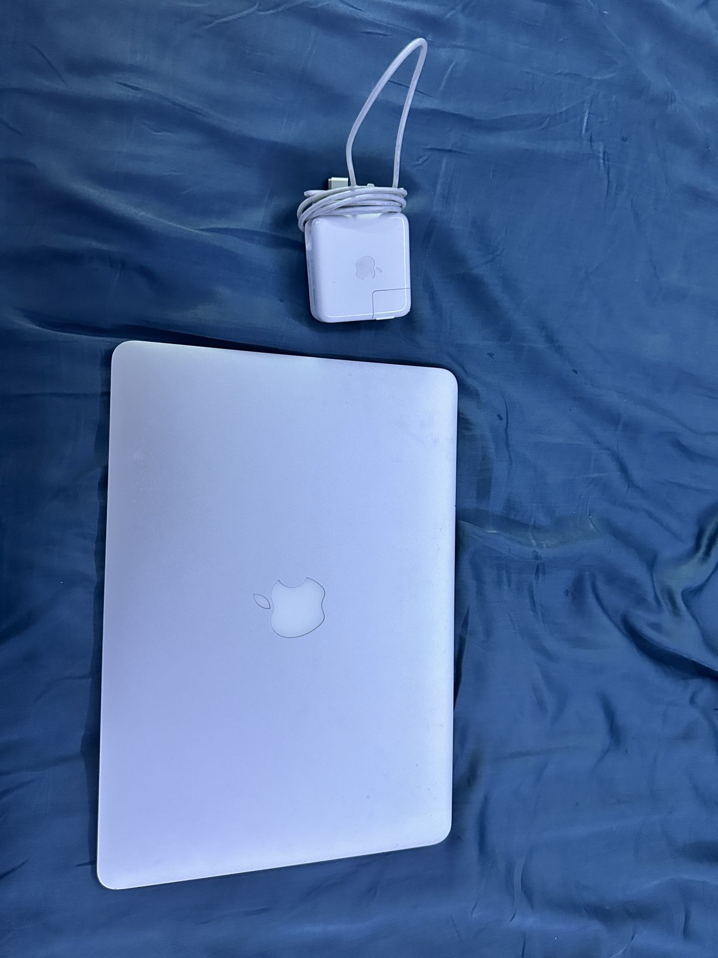 MacBook Air Laptop