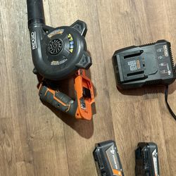 Rigid Batteries With Charger And Blower