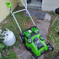 Greenworks 40 Volt Lawn Mower