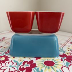 Vintage Pyrex Milk Glass Primary Refrigerator Pieces