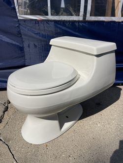 KOHLER toilet
