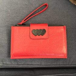 XOXO Wristlet Wallet