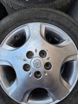 Toyota/Lexus Wheels and Tires R16