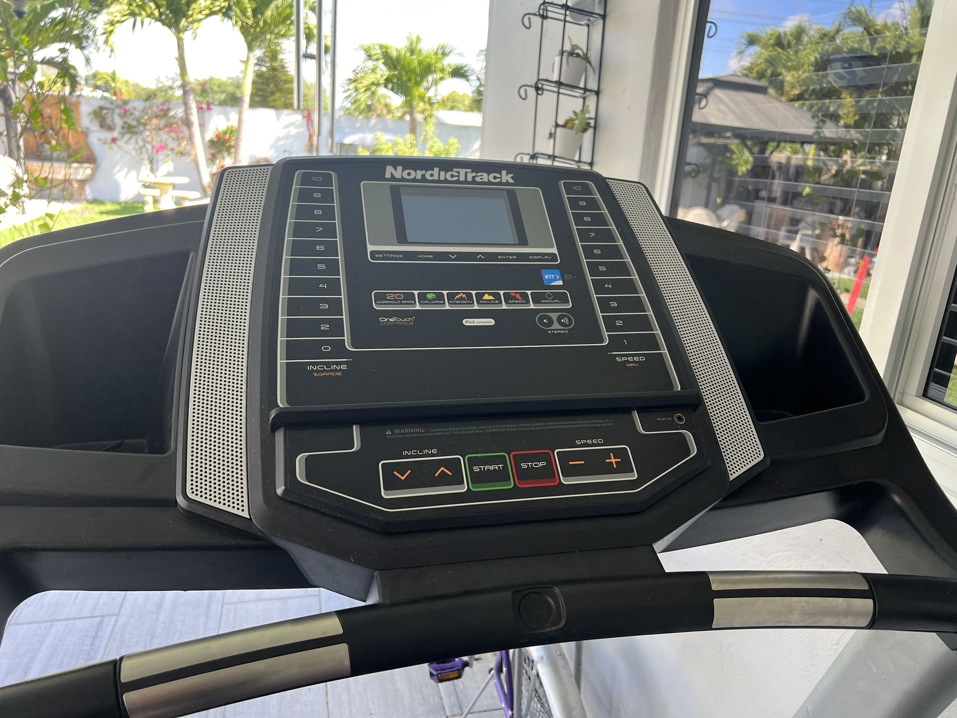 Treadmill 