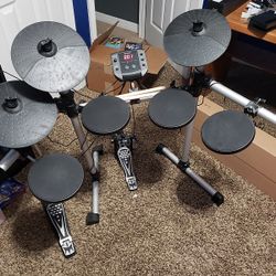 Simmons  SD5XPRESS electric drum Set