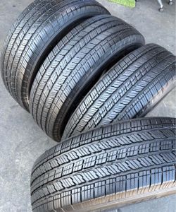 Set 245/75-17 Michelin con el 80% de vida